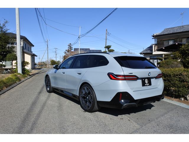 BMW 5SERIES TOURING 2025 Image 31