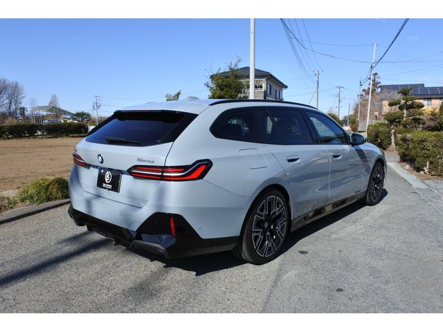 BMW 5SERIES TOURING 2025 Image 31