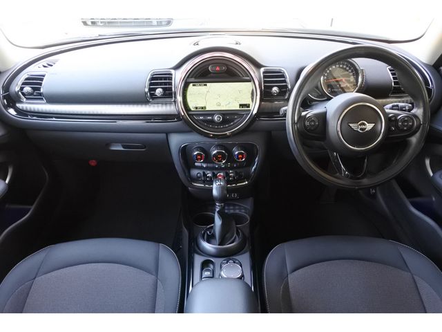 BMW MINI COOPER D CL 2017 Image 31