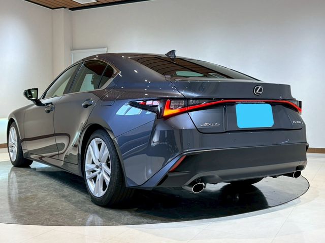 TOYOTA LEXUS IS300 2021 Image 31