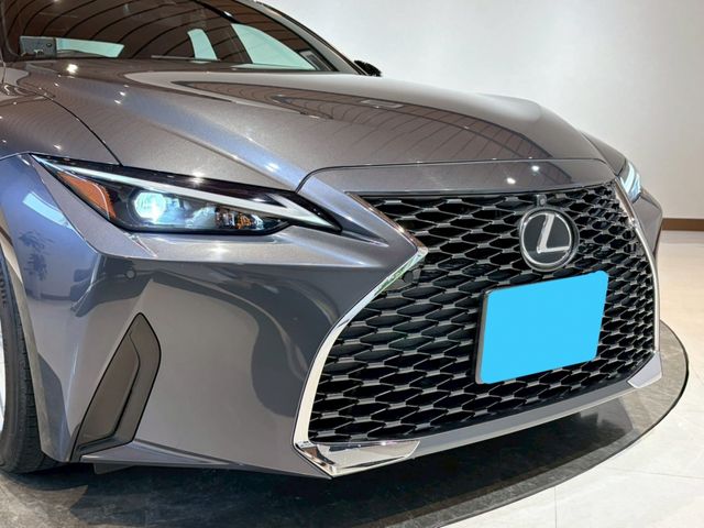 TOYOTA LEXUS IS300 2021 Image 31