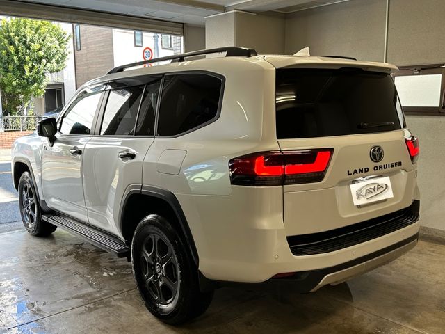 TOYOTA LANDCRUISER WAGON 2024 Image 31