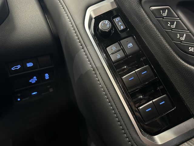 TOYOTA LANDCRUISER WAGON 2024 Image 31