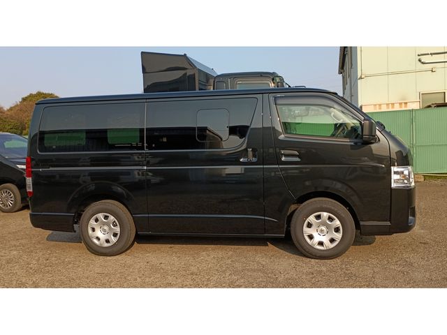 TOYOTA HIACE VAN 1.15T 2WD 2025 Image 31