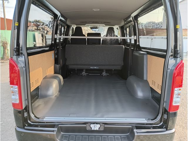 TOYOTA HIACE VAN 1.15T 2WD 2025 Image 31