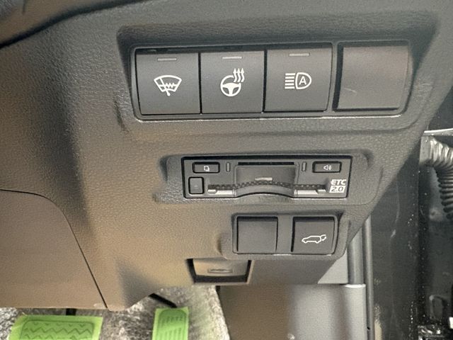 TOYOTA COROLLA CROSS HYBRID 2026 Image 31