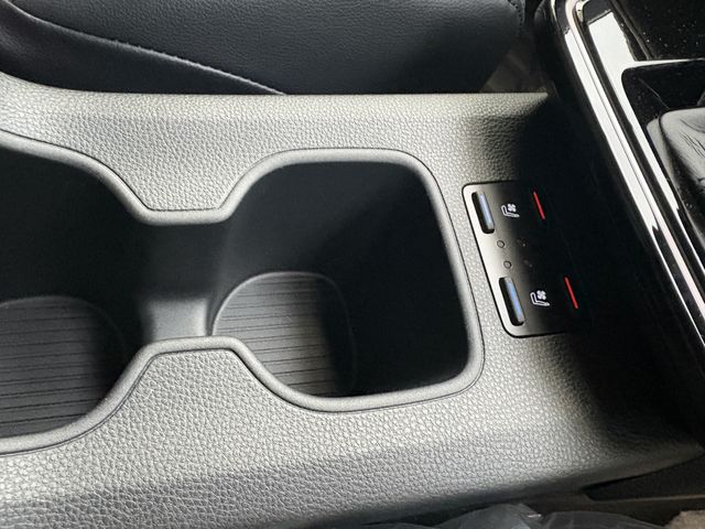 TOYOTA COROLLA CROSS HYBRID 2026 Image 31