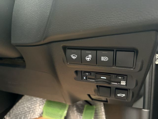 TOYOTA COROLLA CROSS HYBRID 2026 Image 31