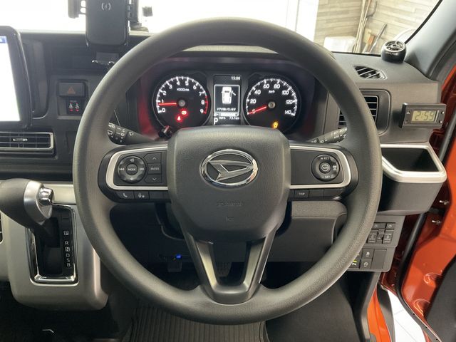 DAIHATSU ATRAI VAN 2022 Image 31