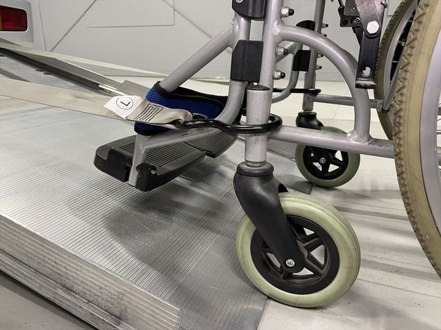 DAIHATSU ATRAI WAGON 2013 Image 31