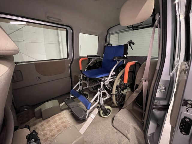 DAIHATSU ATRAI WAGON 2013 Image 31