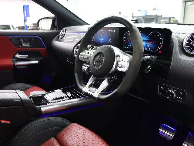 MERCEDES BENZ MERCEDES AMG GLA CLA 2021 Image 31