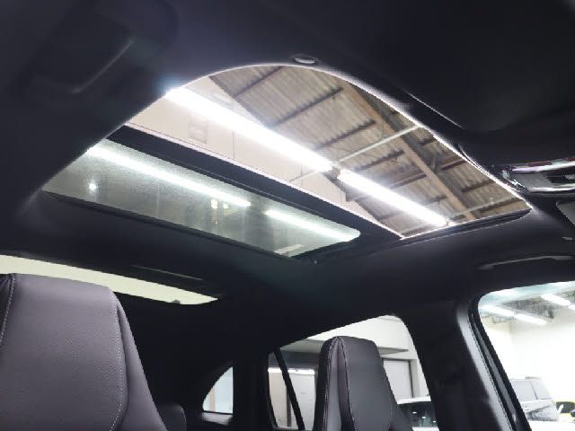 MERCEDES BENZ MERCEDES AMG GLA CLA 2021 Image 31