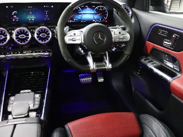 MERCEDES BENZ MERCEDES AMG GLA CLA 2021 Image 31