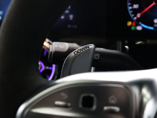 MERCEDES BENZ MERCEDES AMG GLA CLA 2021 Image 31