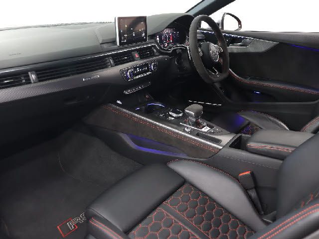 AUDI RS5 2017 Image 31