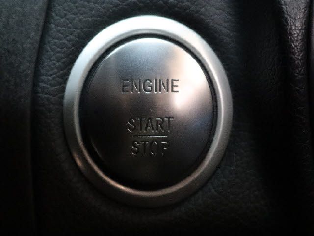 MERCEDES BENZ C CLAS 2015 Image 31