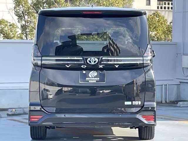 TOYOTA VOXY HYBRID 2025 Image 31