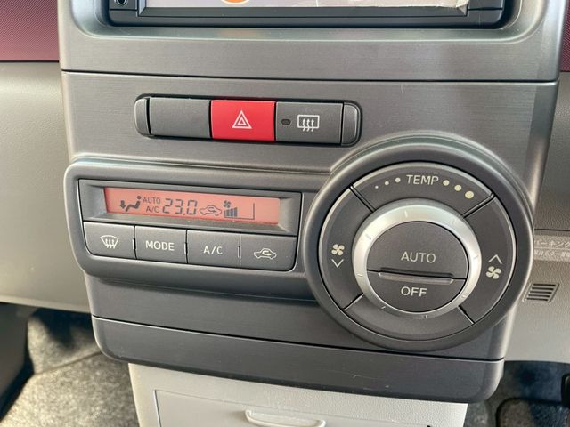 DAIHATSU MOVE CONTE 2012 Image 31