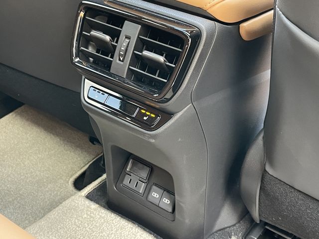 TOYOTA LEXUS NX250 2023 Image 31