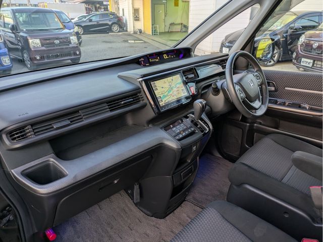 HONDA STEPWAGON SPADA 2017 Image 31