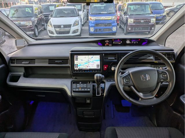 HONDA STEPWAGON SPADA 2017 Image 31