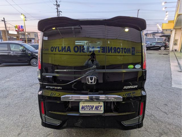 HONDA STEPWAGON SPADA 2017 Image 31