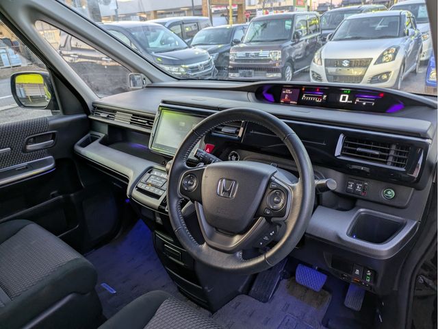 HONDA STEPWAGON SPADA 2017 Image 31