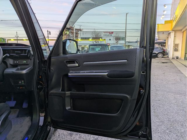 HONDA STEPWAGON SPADA 2017 Image 31