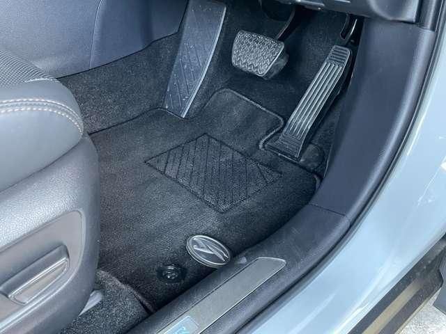 TOYOTA HARRIER HYBRID 2023 Image 31