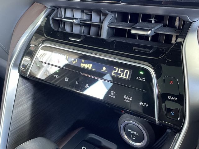 TOYOTA HARRIER HYBRID 2023 Image 31