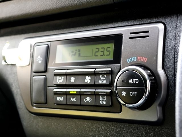 TOYOTA HIACE VAN 2WD 2018 Image 31