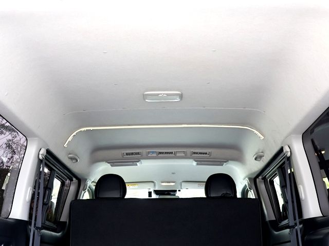 TOYOTA HIACE VAN 2WD 2018 Image 31