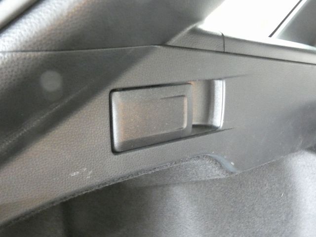 TOYOTA COROLLA TOURING HYBR 2024 Image 31