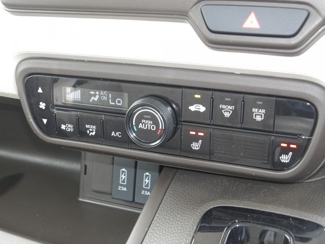 HONDA N BOX 2023 Image 31