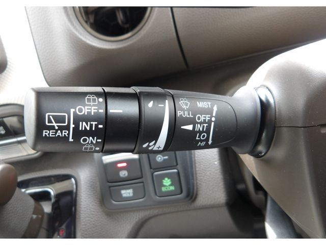 HONDA N BOX 2023 Image 31