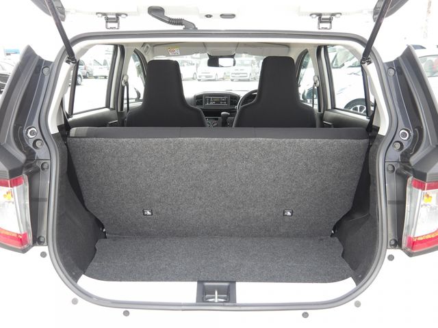 DAIHATSU MIRA E:S 2020 Image 31