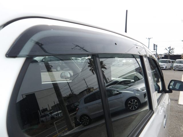 DAIHATSU MIRA E:S 2020 Image 31