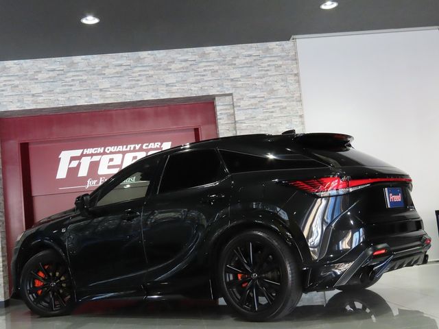 TOYOTA LEXUS RX500H 2023 Image 31