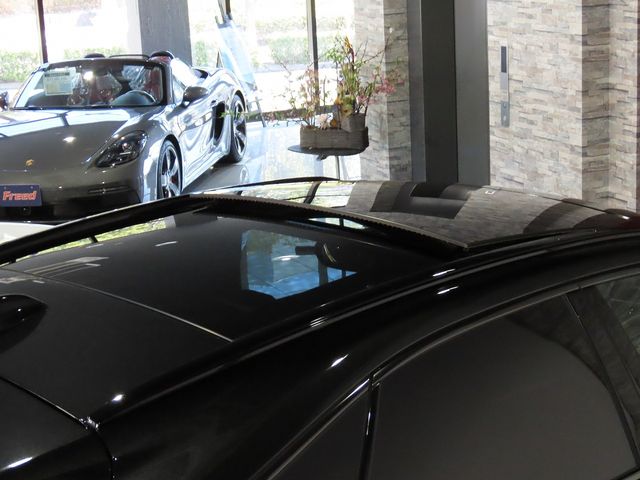 TOYOTA LEXUS RX500H 2023 Image 31