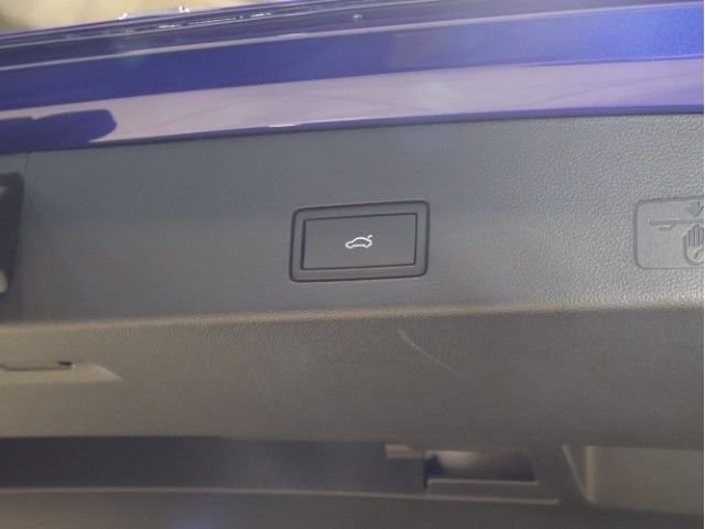 VOLKSWAGEN GOLF R VA 2025 Image 31