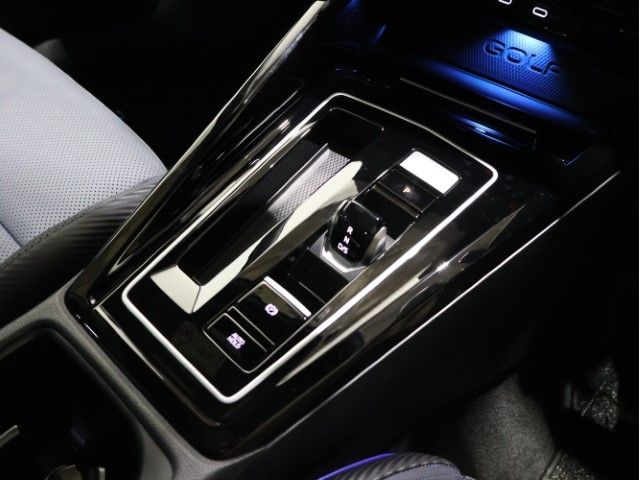 VOLKSWAGEN GOLF R VA 2025 Image 31