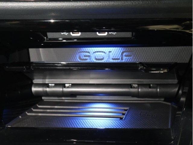 VOLKSWAGEN GOLF R VA 2025 Image 31