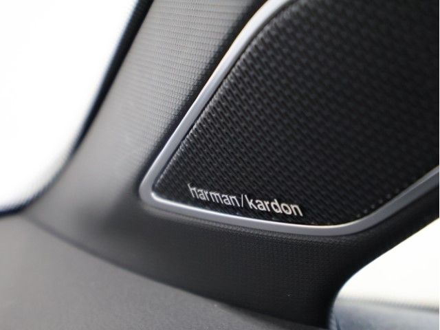 VOLKSWAGEN GOLF R VA 2025 Image 31