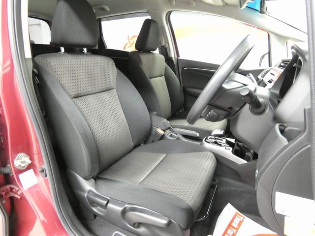 HONDA FIT HYBRID 4WD 2017 Image 31