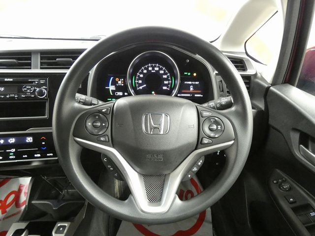 HONDA FIT HYBRID 4WD 2017 Image 31