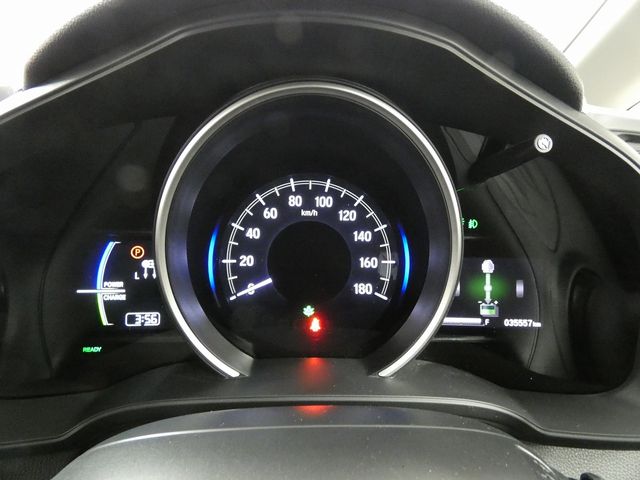 HONDA FIT HYBRID 4WD 2017 Image 31