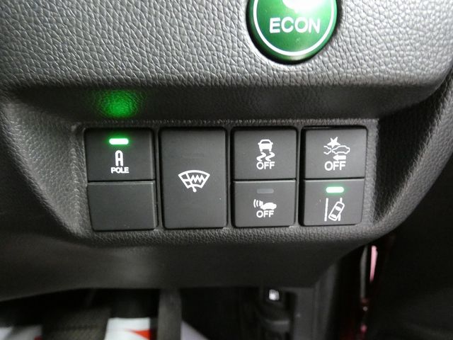 HONDA FIT HYBRID 4WD 2017 Image 31