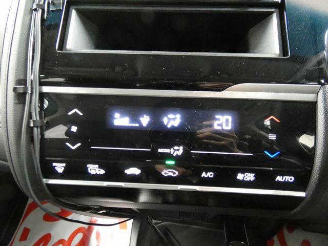 HONDA FIT HYBRID 4WD 2017 Image 31