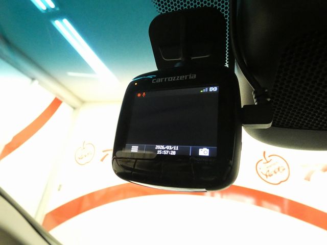 HONDA FIT HYBRID 4WD 2017 Image 31